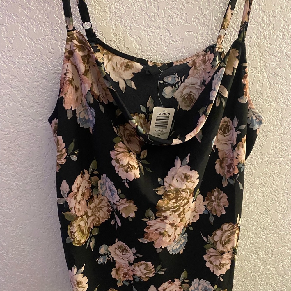 Torrid Black and Pink Fitted Camisole